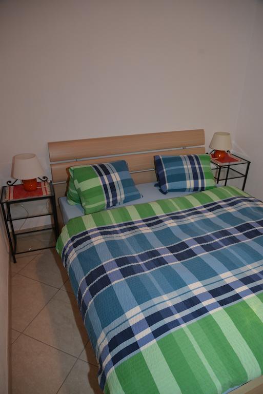 Poggio Ferrone Guest House Suvereto Room photo